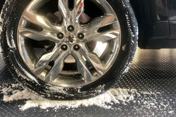 corppeddiamondtreadsgsnow_b13c7956-b51e-40aa-a7f8-548f7b286e62_3578x-progressive